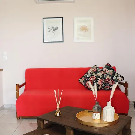 بيت للعطل Lia's *